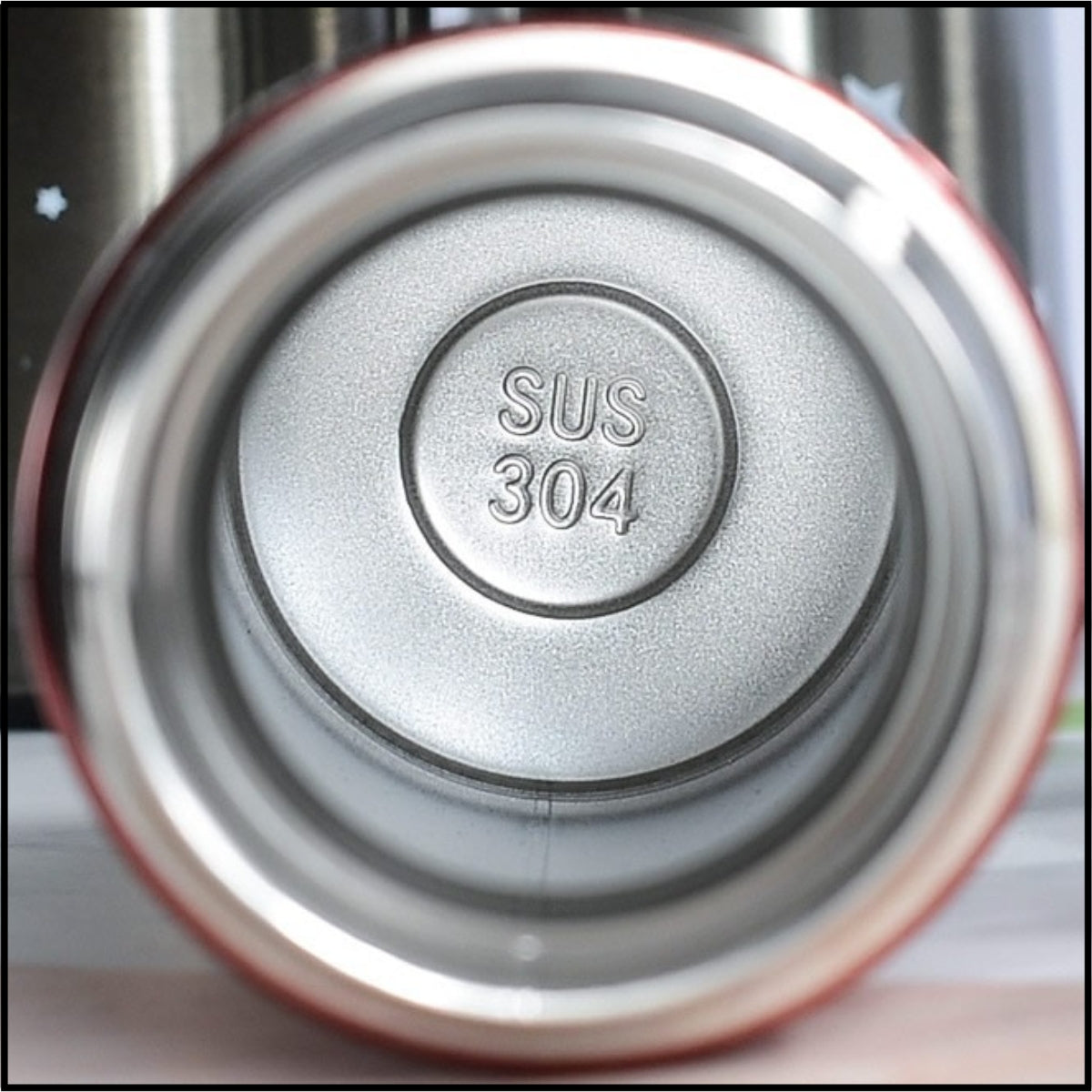 Smart LED Temperature Water Bottle 500ML Stainless Steel Hot & Cold Vacuum Flask for Everyday Use